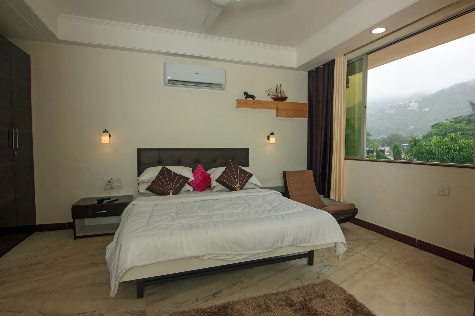 Oyo 9806 Hotel Arvi Lonavla Exterior foto