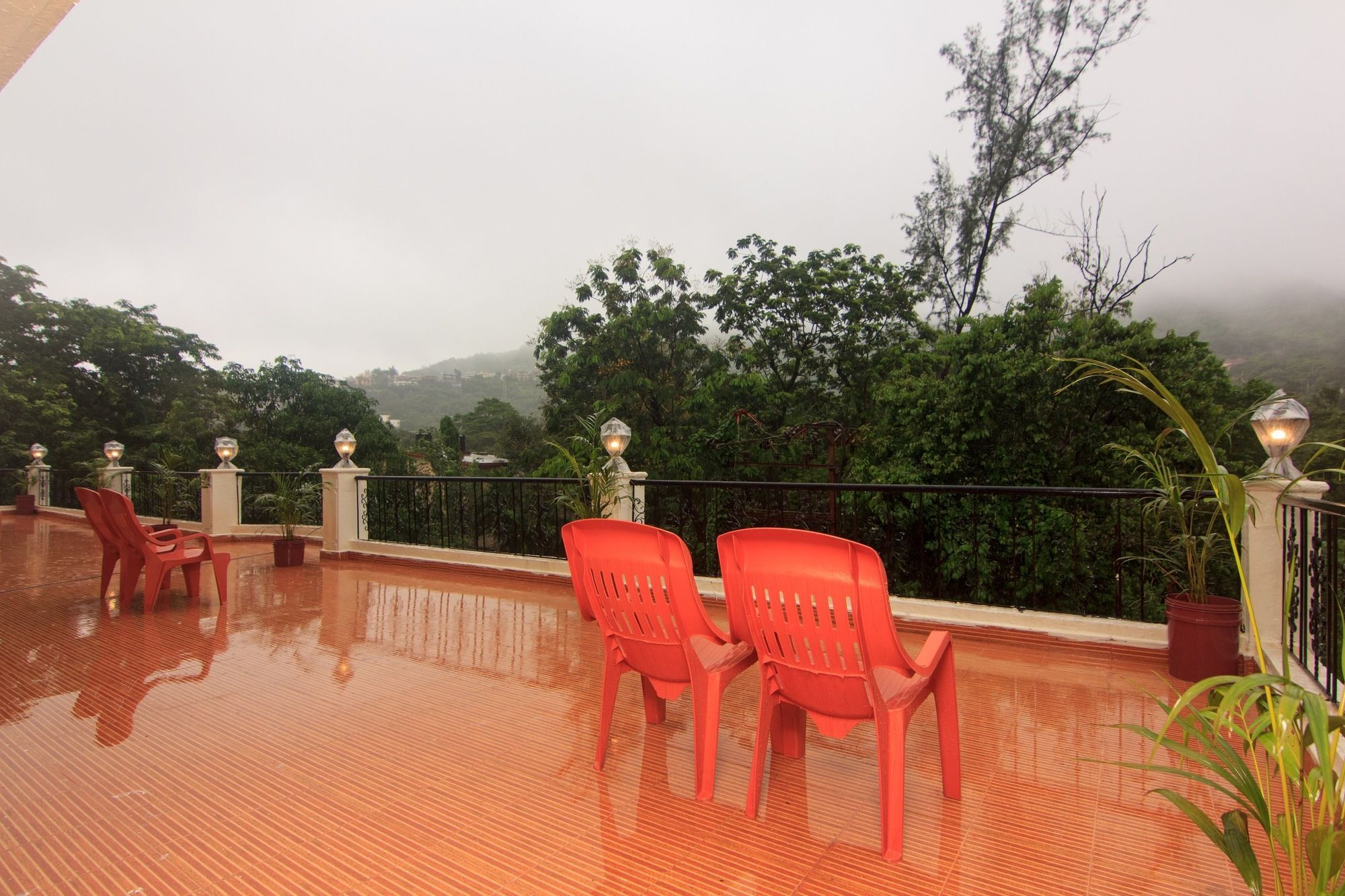 Oyo 9806 Hotel Arvi Lonavla Exterior foto
